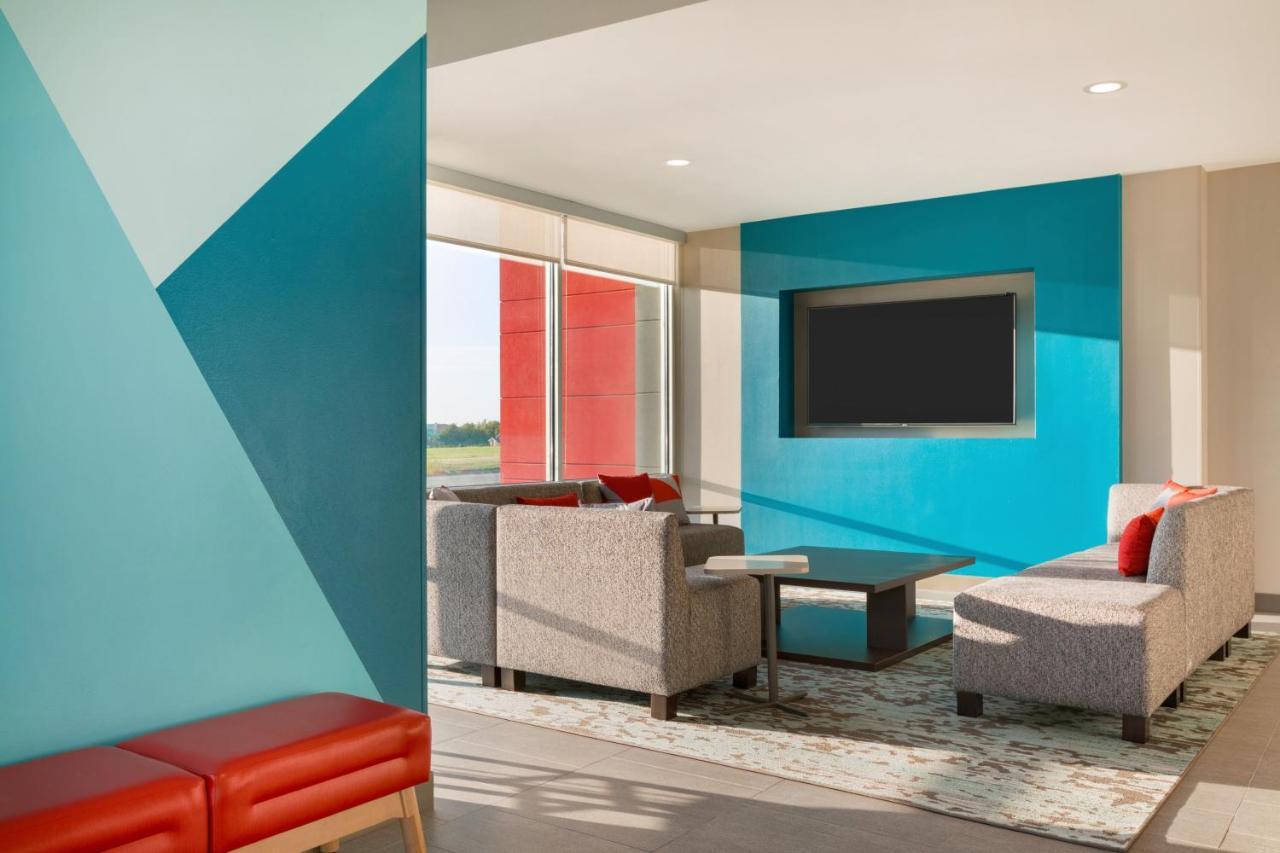 Avid Hotel Auburn - University Area By Ihg Exterior foto